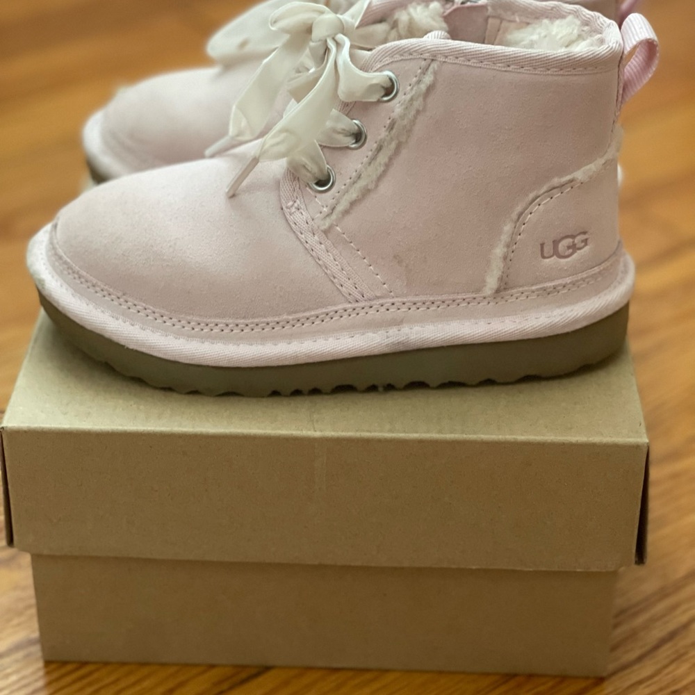 Kids toddler Uggs